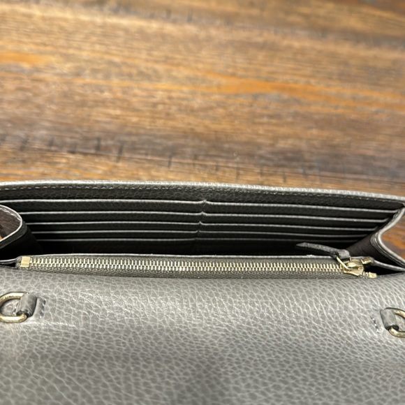 Authentic GUCCI Grey Wallet on a Chain Crossbody - Picture 16 of 16